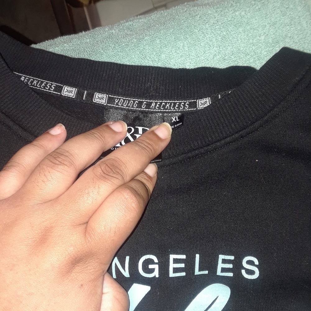 Reckless pullover sweater - Picture 2 of 2